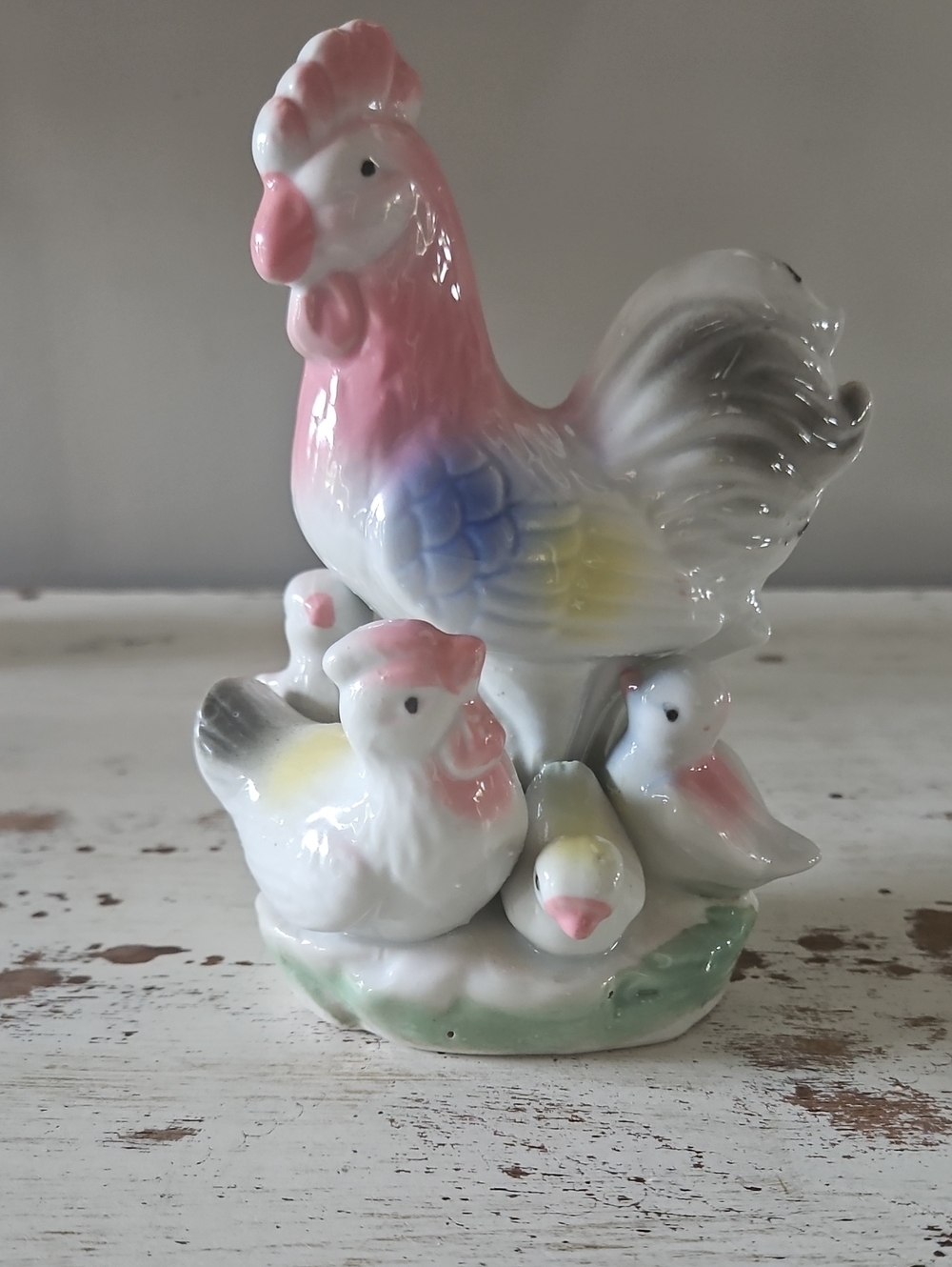 Vintage Porcelain Hen and Chicks Figurine - Pastel Pink, Blue, Yellow